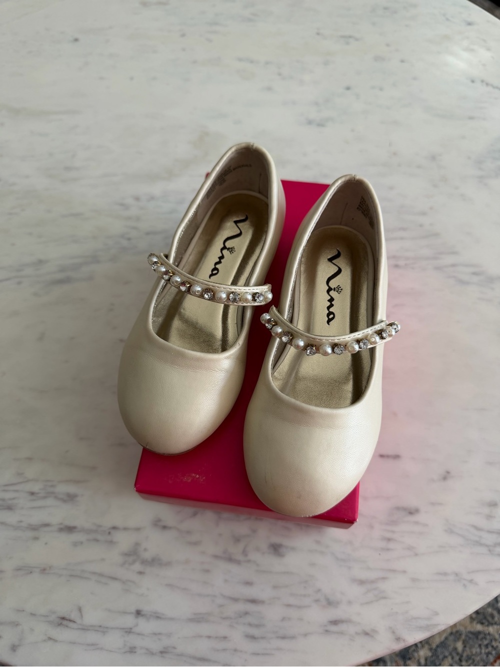 Nina Girls Pearl Strap Cream/Gold Dress Shoes